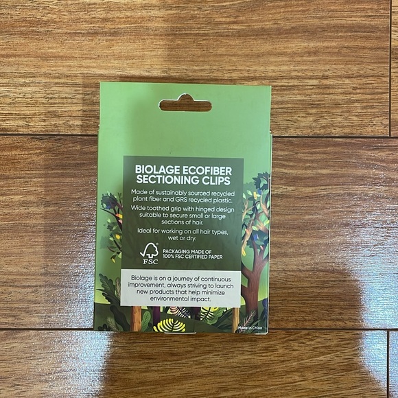 Biolage Sectioning Hair Clips set of 4 - Picture 2 of 2